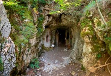 cueva de la vieja del monte