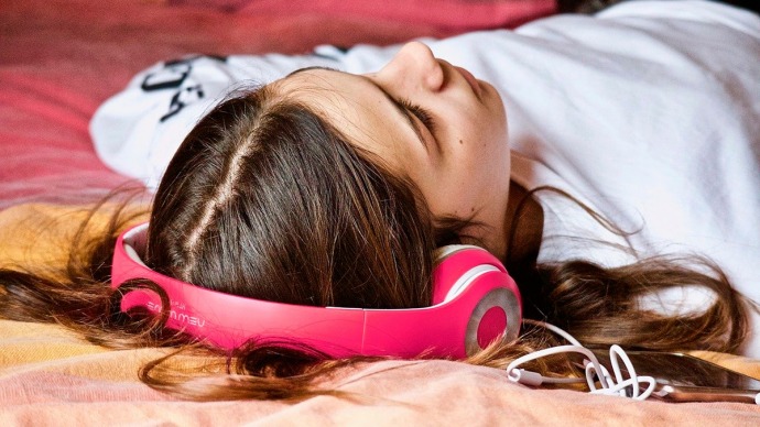 juguetes ruidosos y salud auditiva déficit de audición