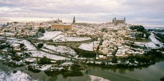 ciudad Toledo nevado Navidad