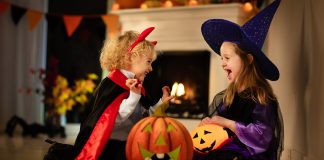 fiesta para niños disfraces Halloween