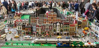 Exposición Lego diorama